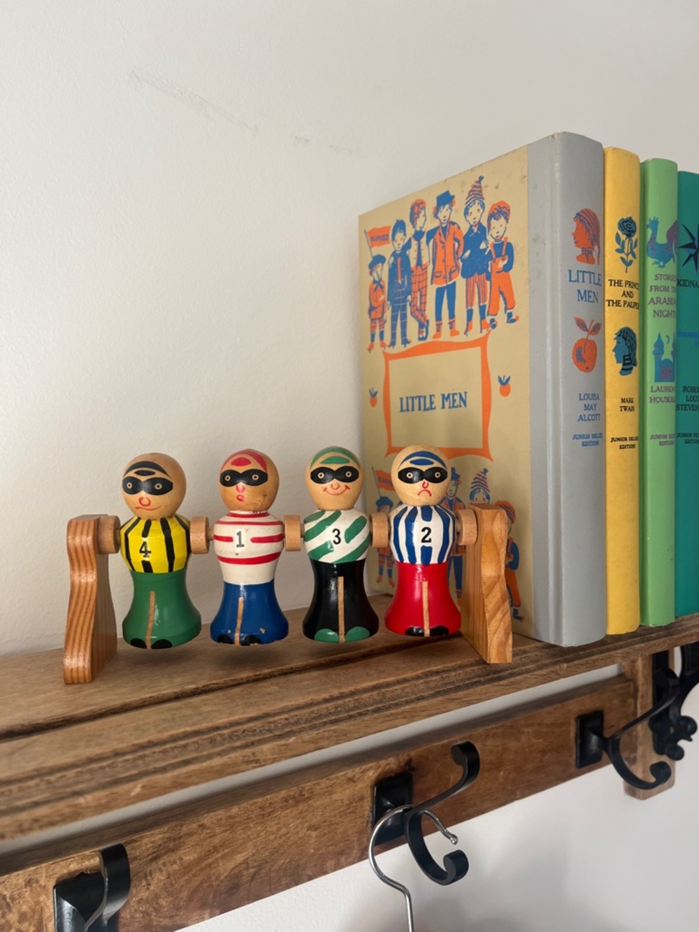 House of Marbles Bash a Burglar Game | Wooden Vintage Style Toy | Kids Decor
